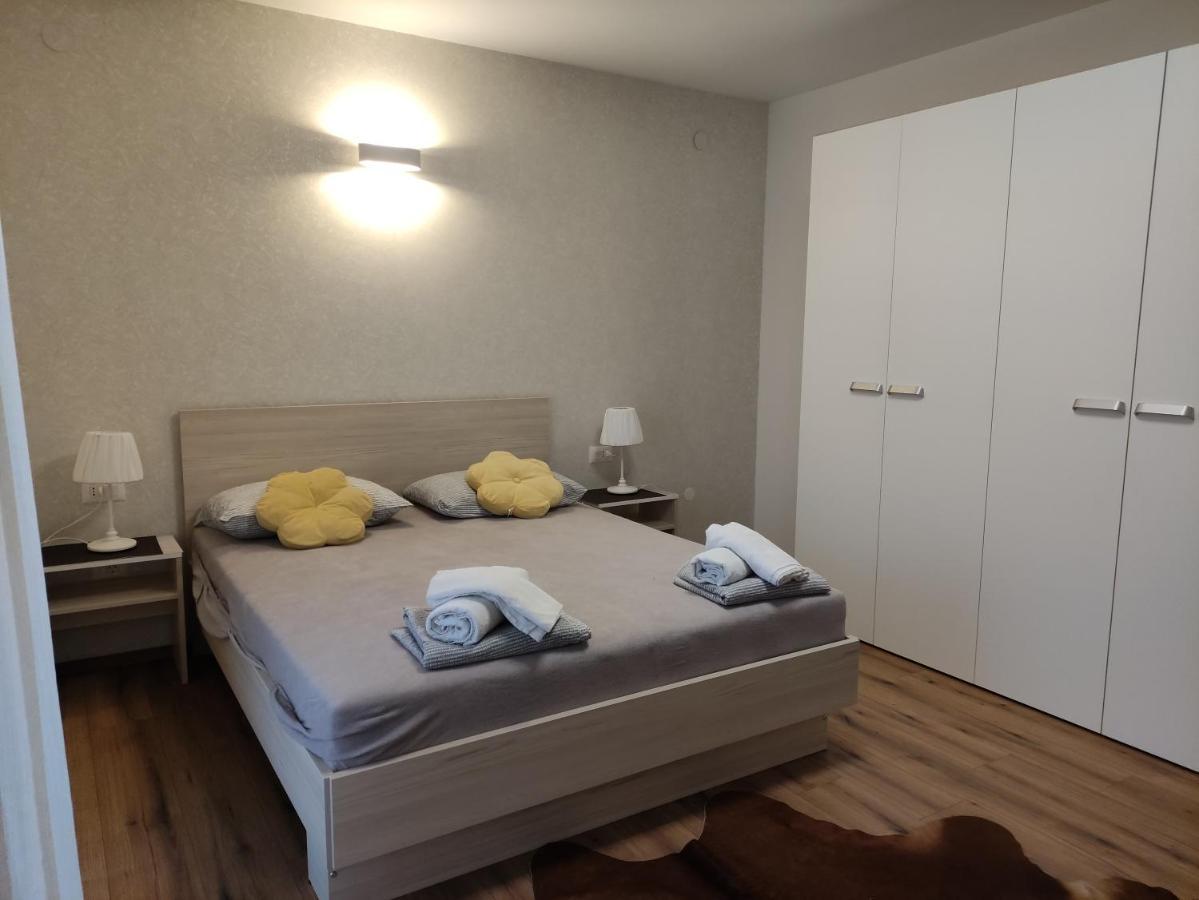 Jordanapartment Poreč Buitenkant foto