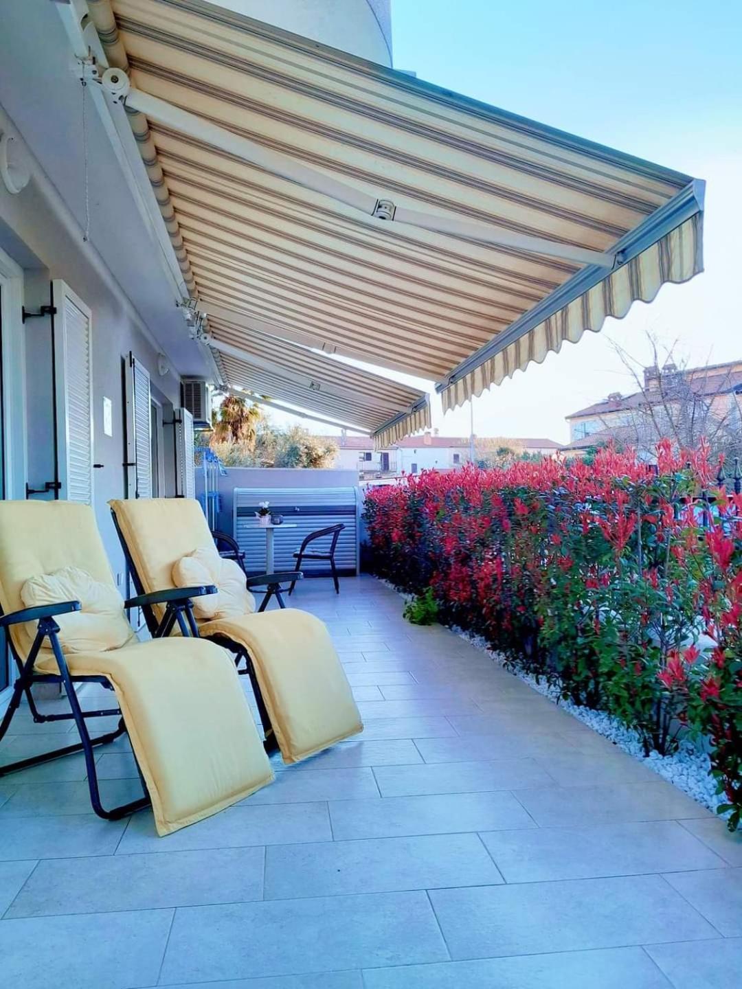 Jordanapartment Poreč Buitenkant foto
